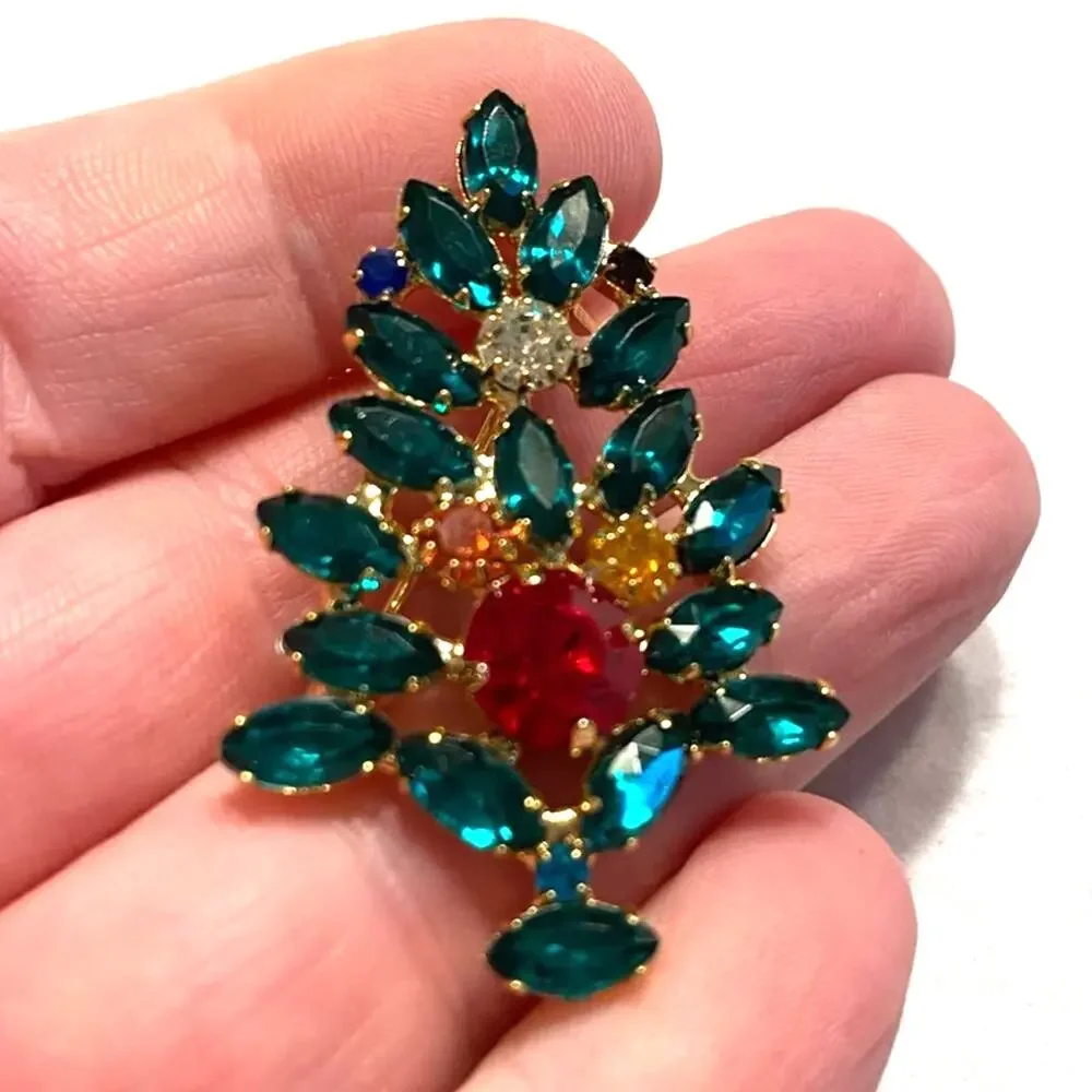 Rhinestone Christmas Tree brooch festive multicolor holiday pin fashion jewelry